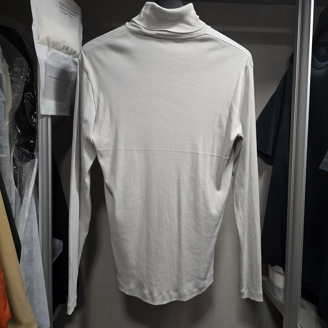 띠어리 피마코튼 터틀넥 M 상품이미지2