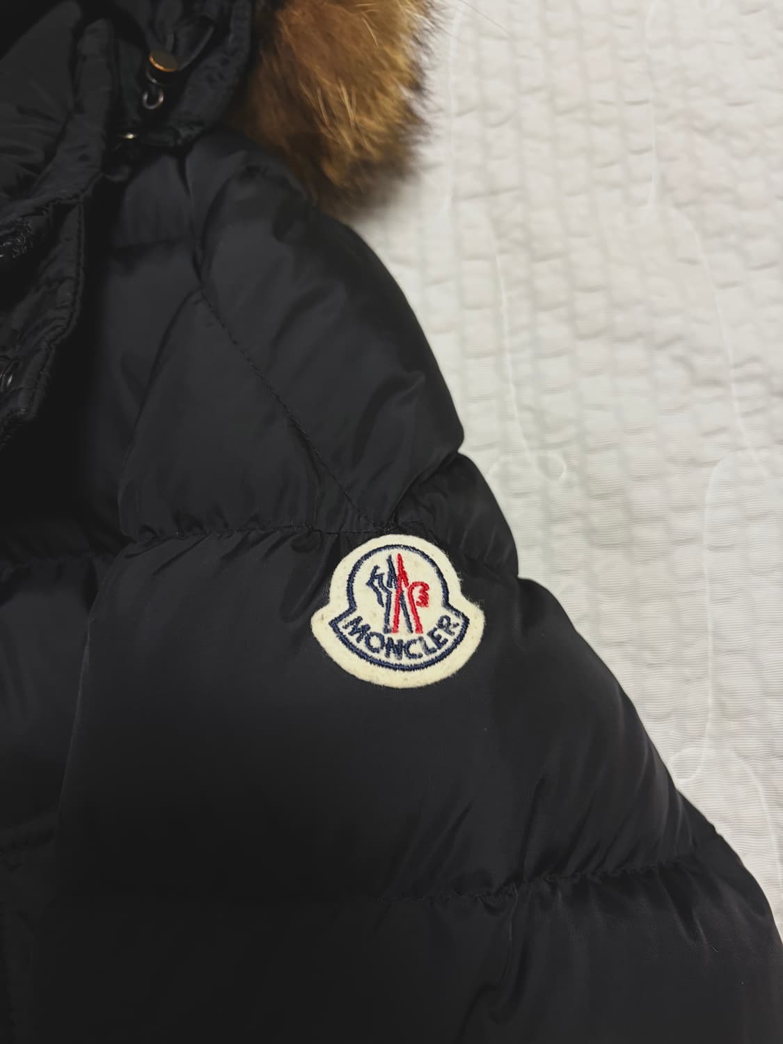 몽클레어 클루니 패딩 상품이미지3