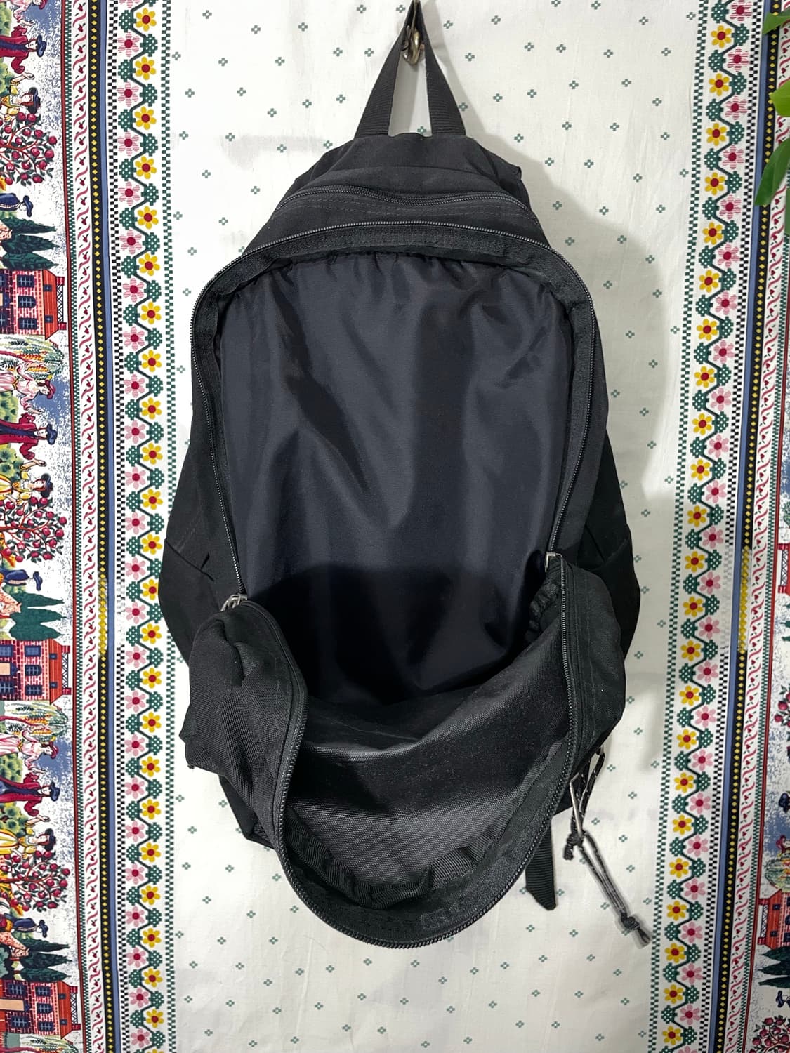 이스트팩 백팩 상품이미지4