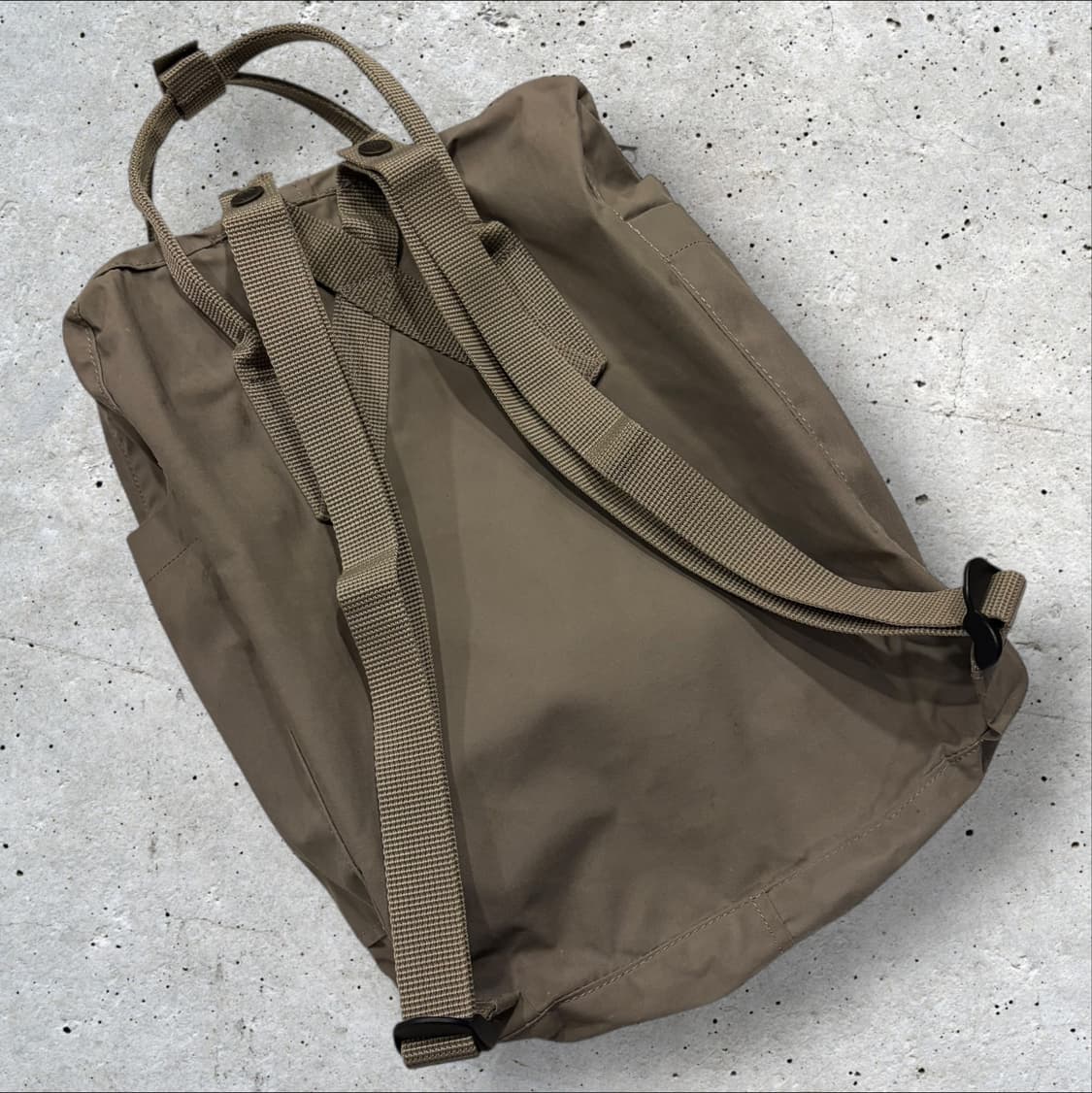 피엘라벤 칸켄 백 백팩 카키 그레이 상품이미지2