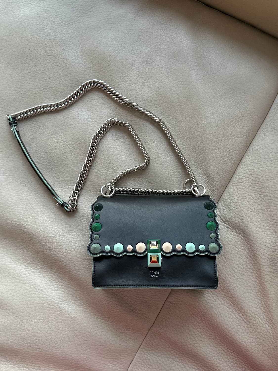 [정가215] 펜디 칸아이 스몰백 - 민트 스터드 에디션 가방 상품이미지2