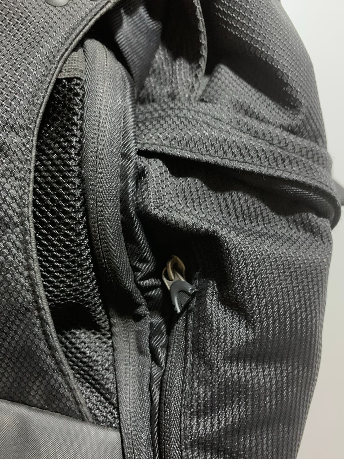 오클리 블랙 백팩 가방 상품이미지3