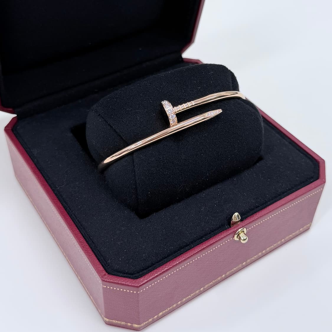 1400[S+급/20호] 까르띠에 저스트 앵끌루 다이아 못 팔찌 로즈골드 상품이미지3