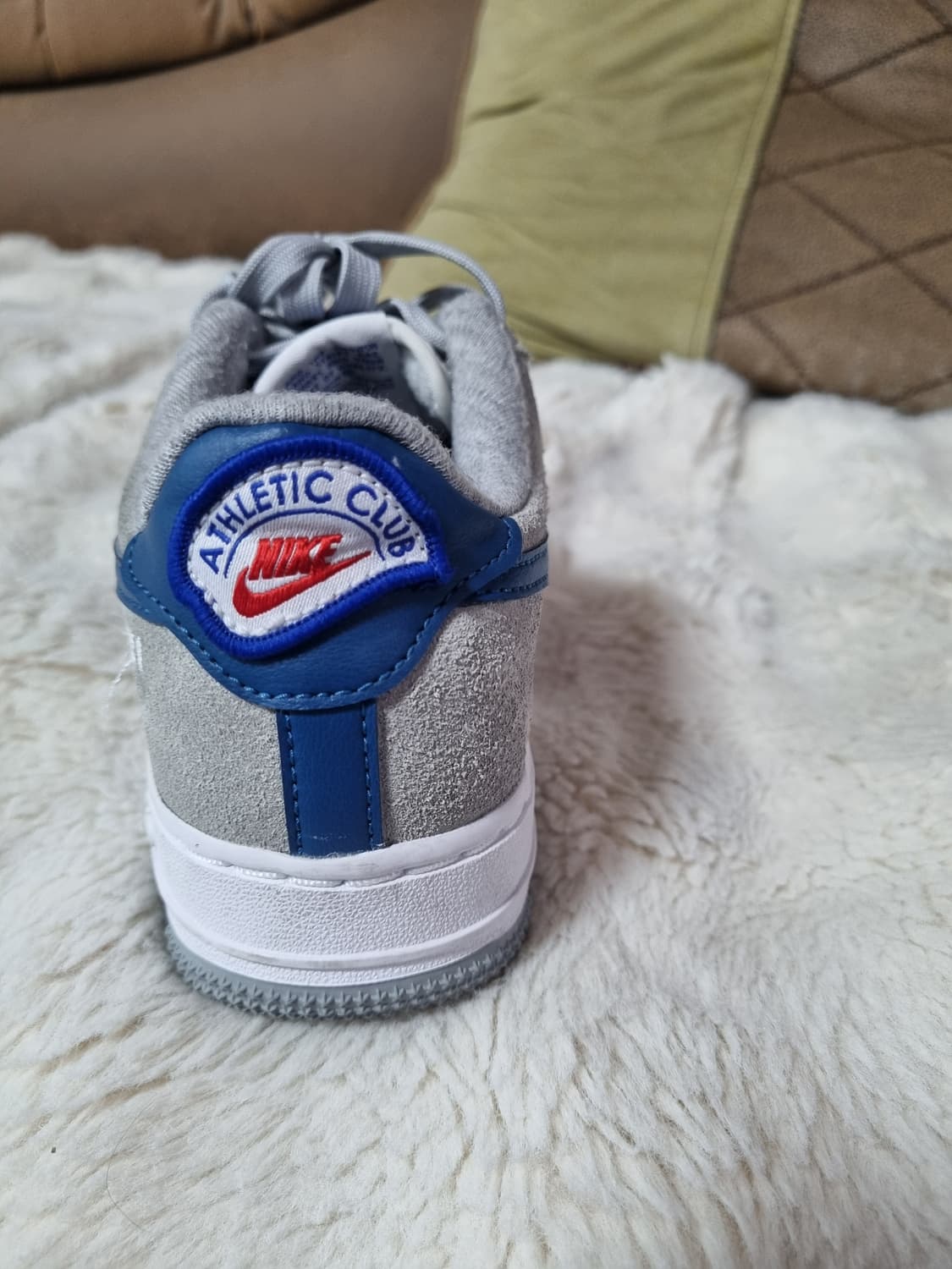 나이키 에어포스1 Athletic Club 235 상품이미지2