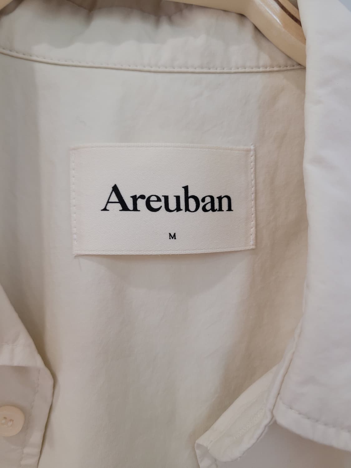 아르반 Areuban 오버핏 하프 셔츠_라이트 베이지 M사이즈 상품이미지4