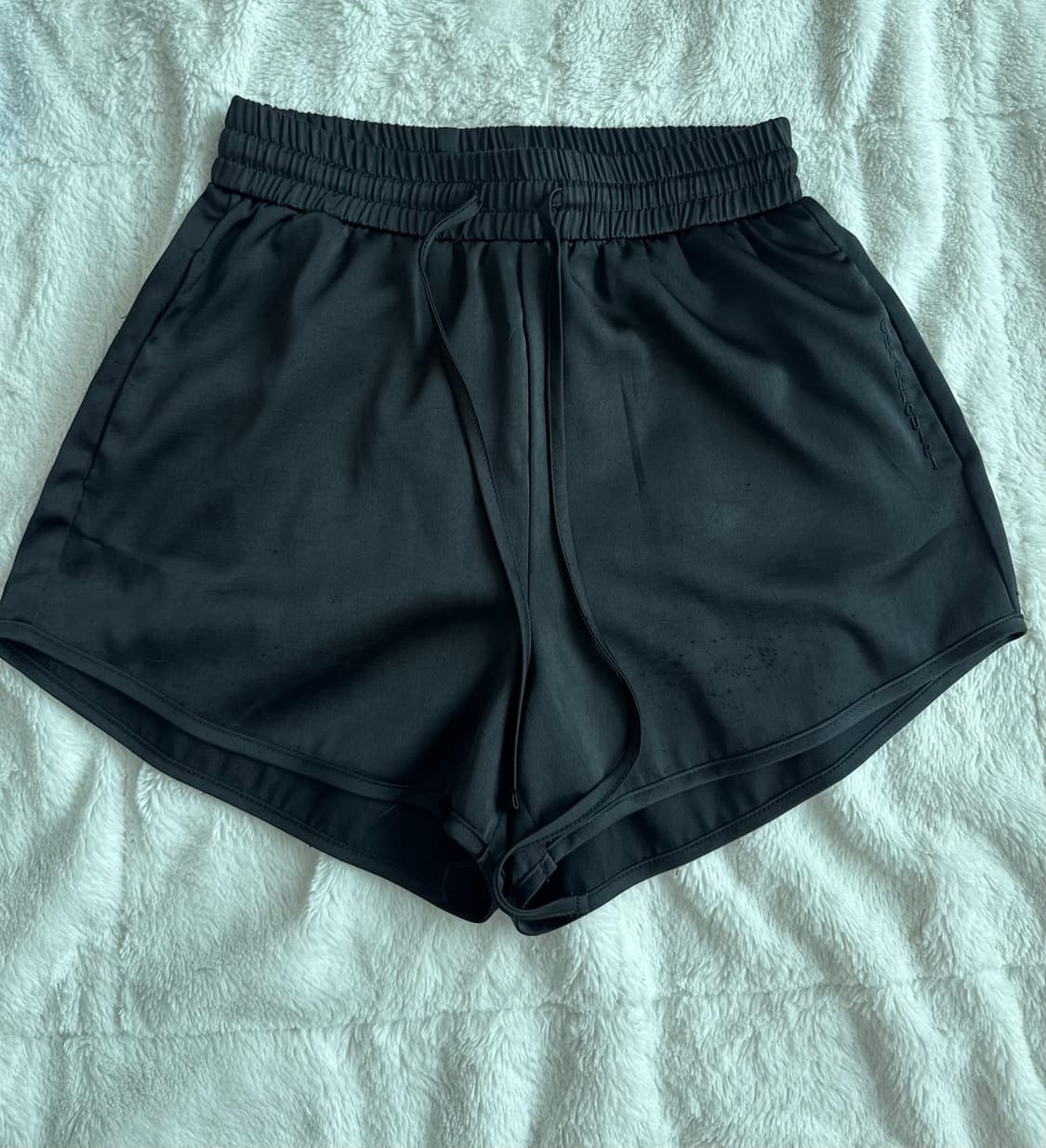 체리퀴리 새틴 팬츠 상품이미지1