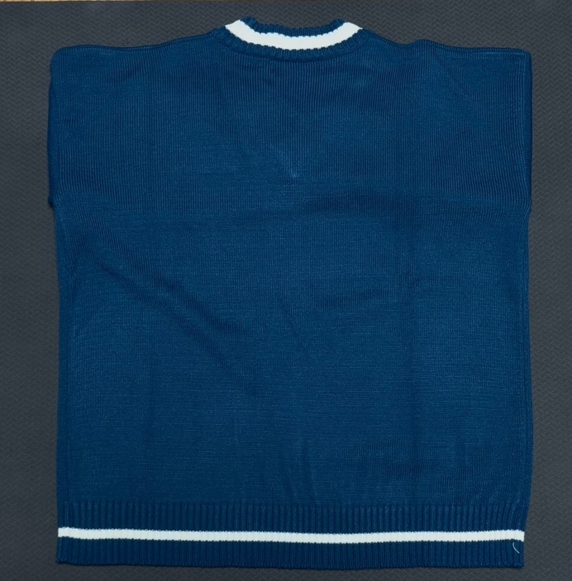 블론드나인 브이넥 니트 상품이미지2