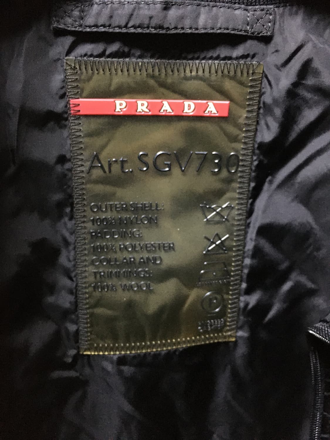 프라다 스포츠 하이넥 봄버 자켓 상품이미지9