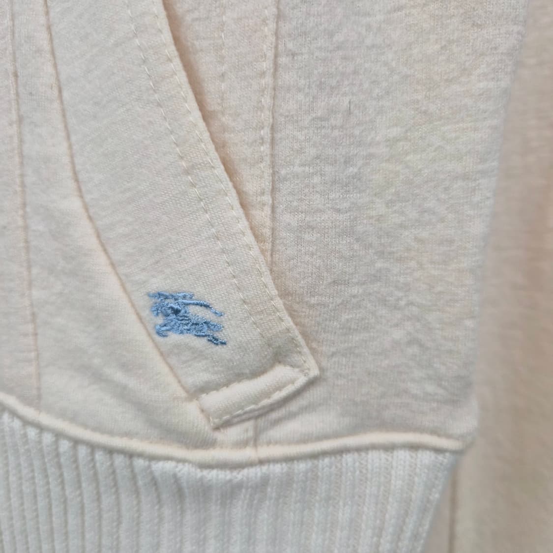 버버리 아이보리 집업 자켓 여성 XS 상품이미지2