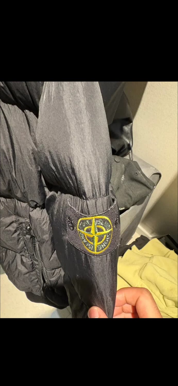 스톤아일랜드17fw크링클랩스 L우원재패딩 상품이미지2