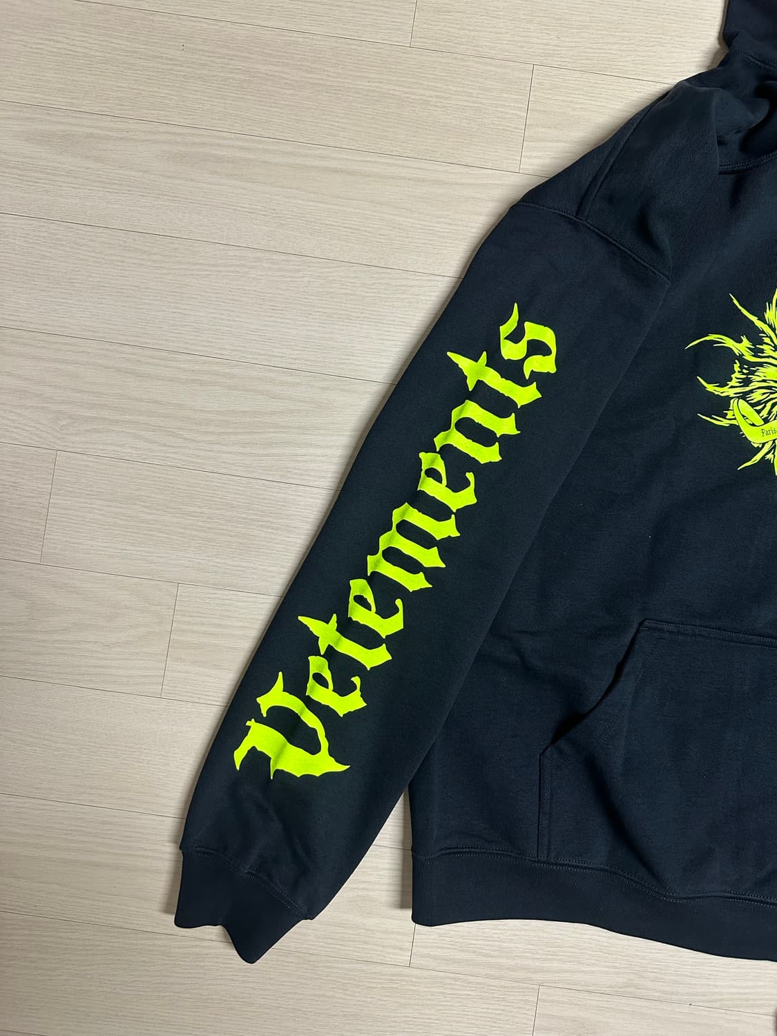 베트멍 블랙 네온 프레타포르테 후드 L 상품이미지3