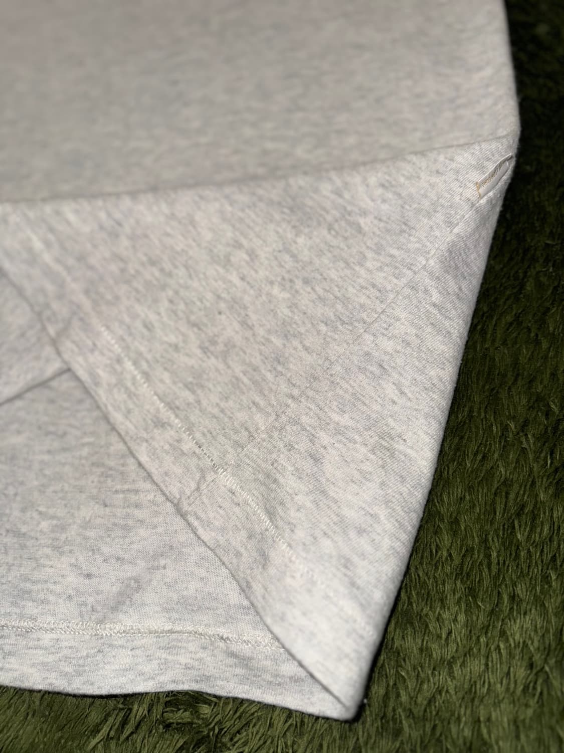 [L] 에임 레온 도르 텍스쳐드 로고 싱글 스티치 티셔츠 메란지 그레이 상품이미지6