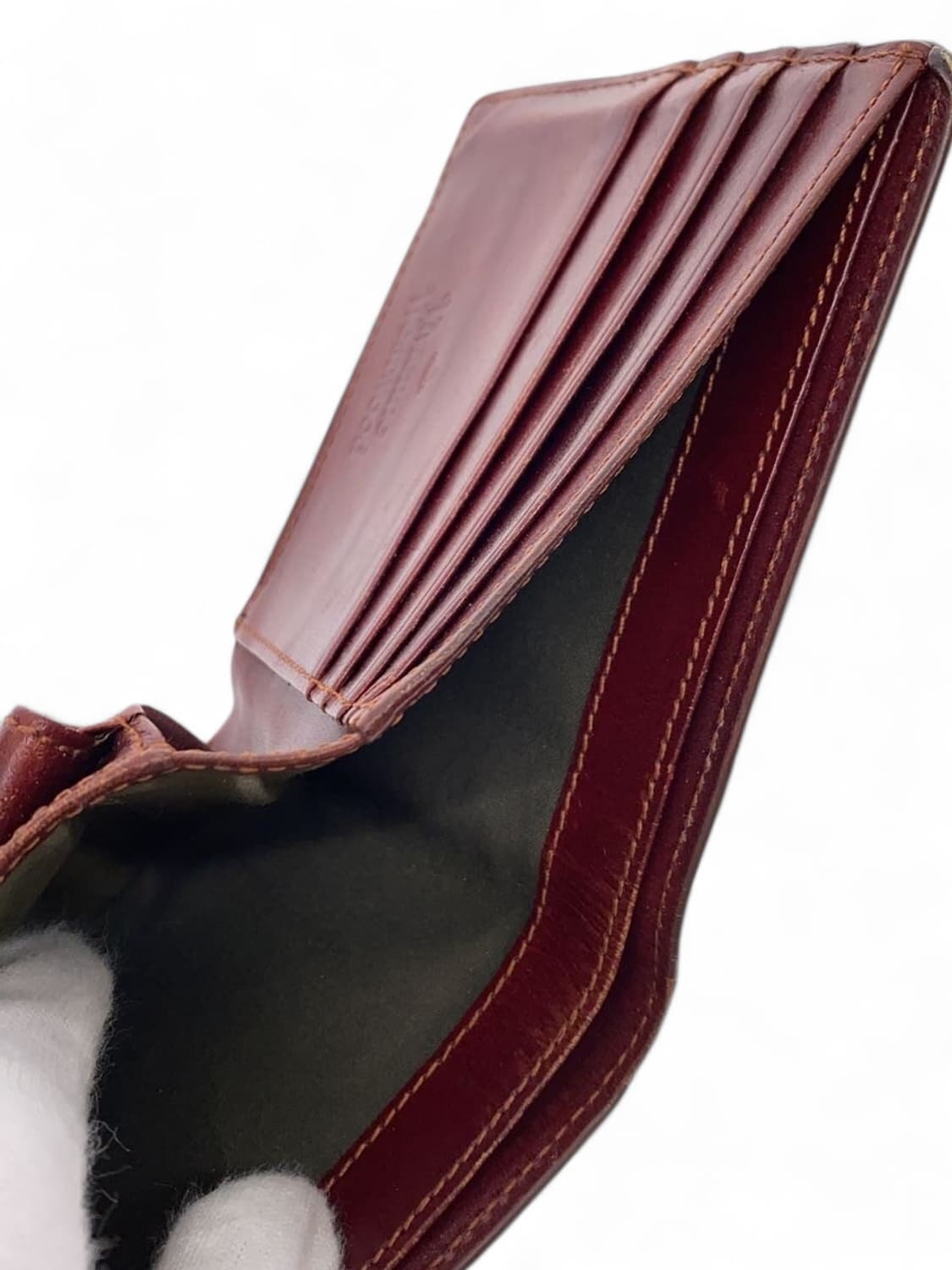 비비안 웨스트우드 로고 패턴 가죽 지갑 상품이미지4