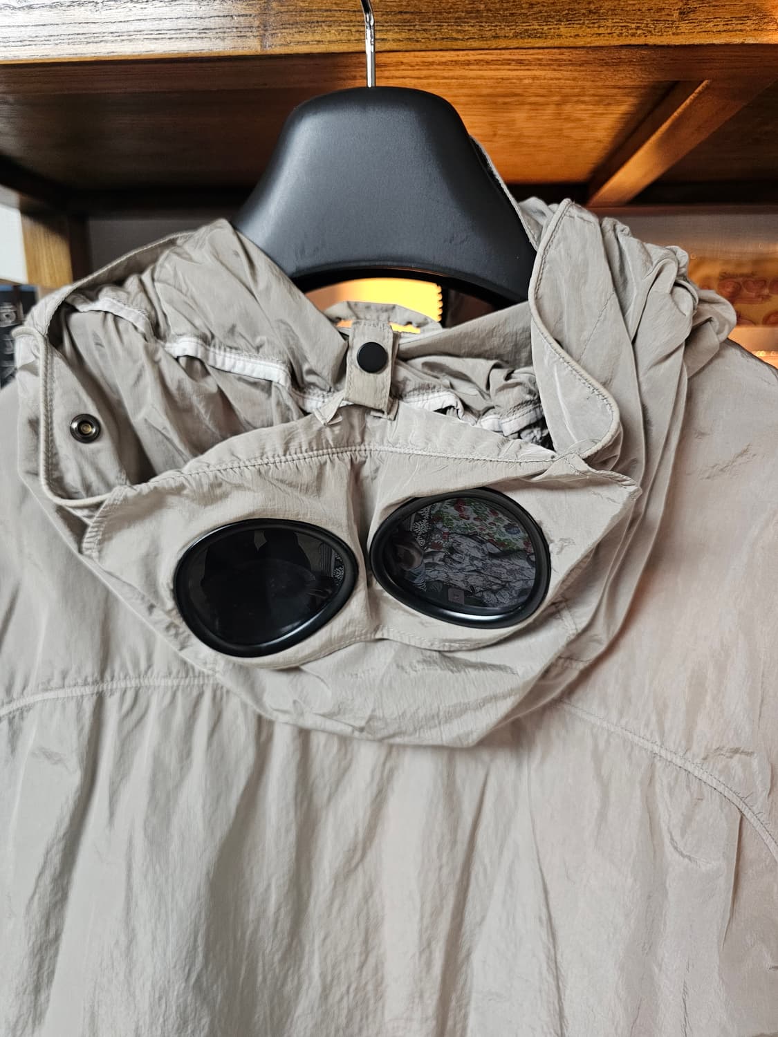 유행안타는 인기모델 씨피 CP컴퍼니 고글 나일론 자켓 팝니다 상품이미지2