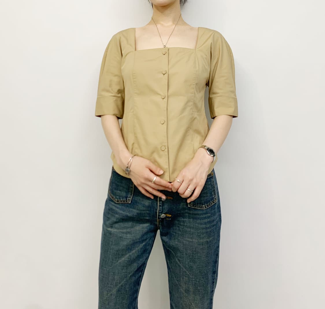 띠어리 반팔 블라우스 상품이미지1