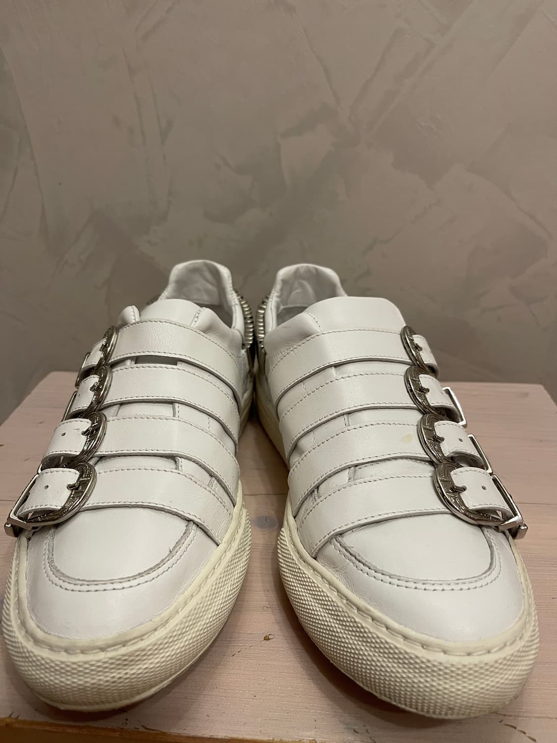 토가 풀라(Toga Pulla) 버클 스니커즈 화이트 37  상품이미지2