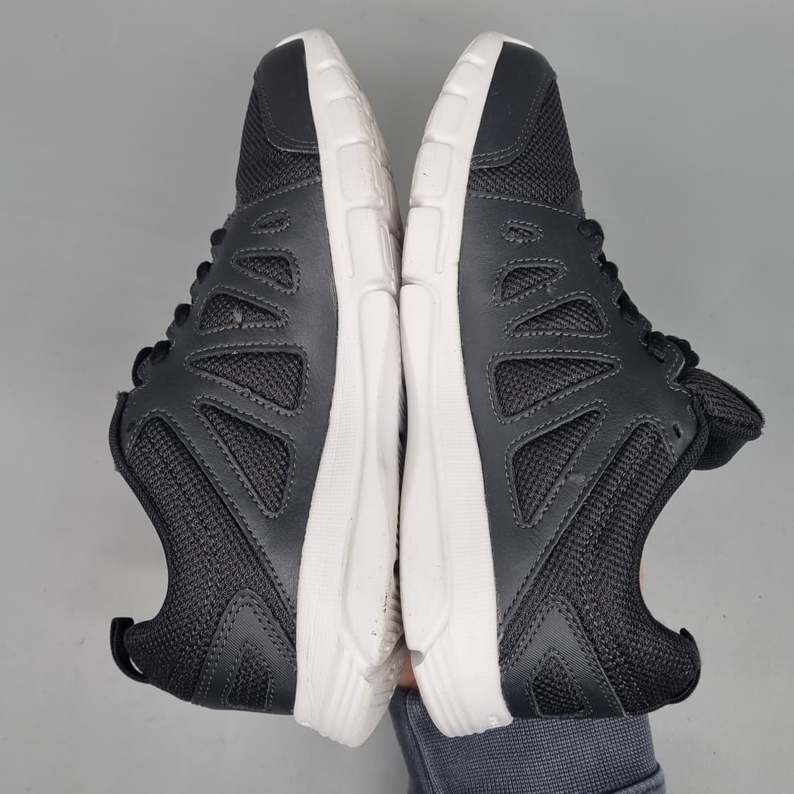 리복 트레인퓨전 여성운동화230 상품이미지5