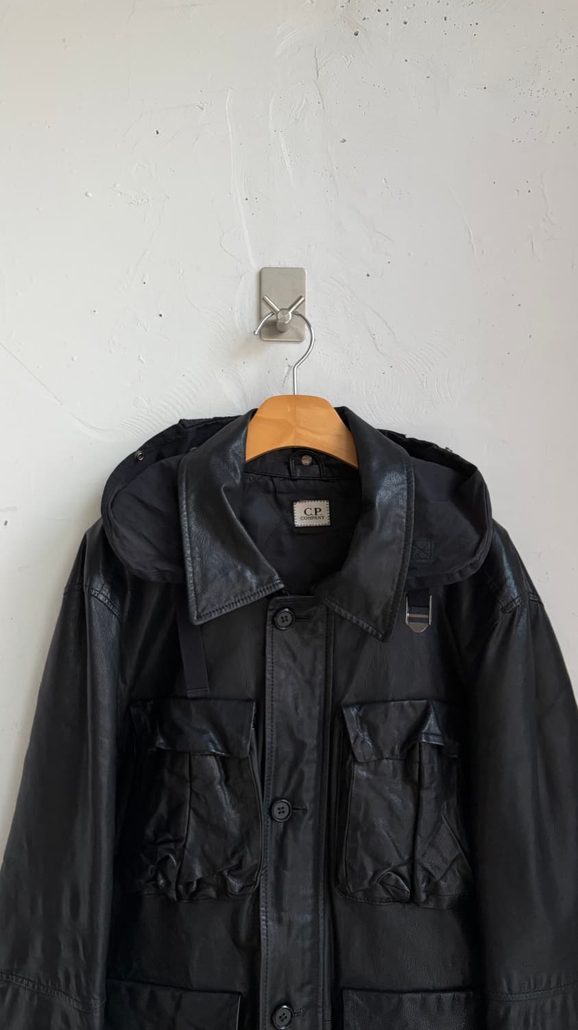 CP 컴퍼니 밀레 밀리아 레더 자켓 상품이미지2