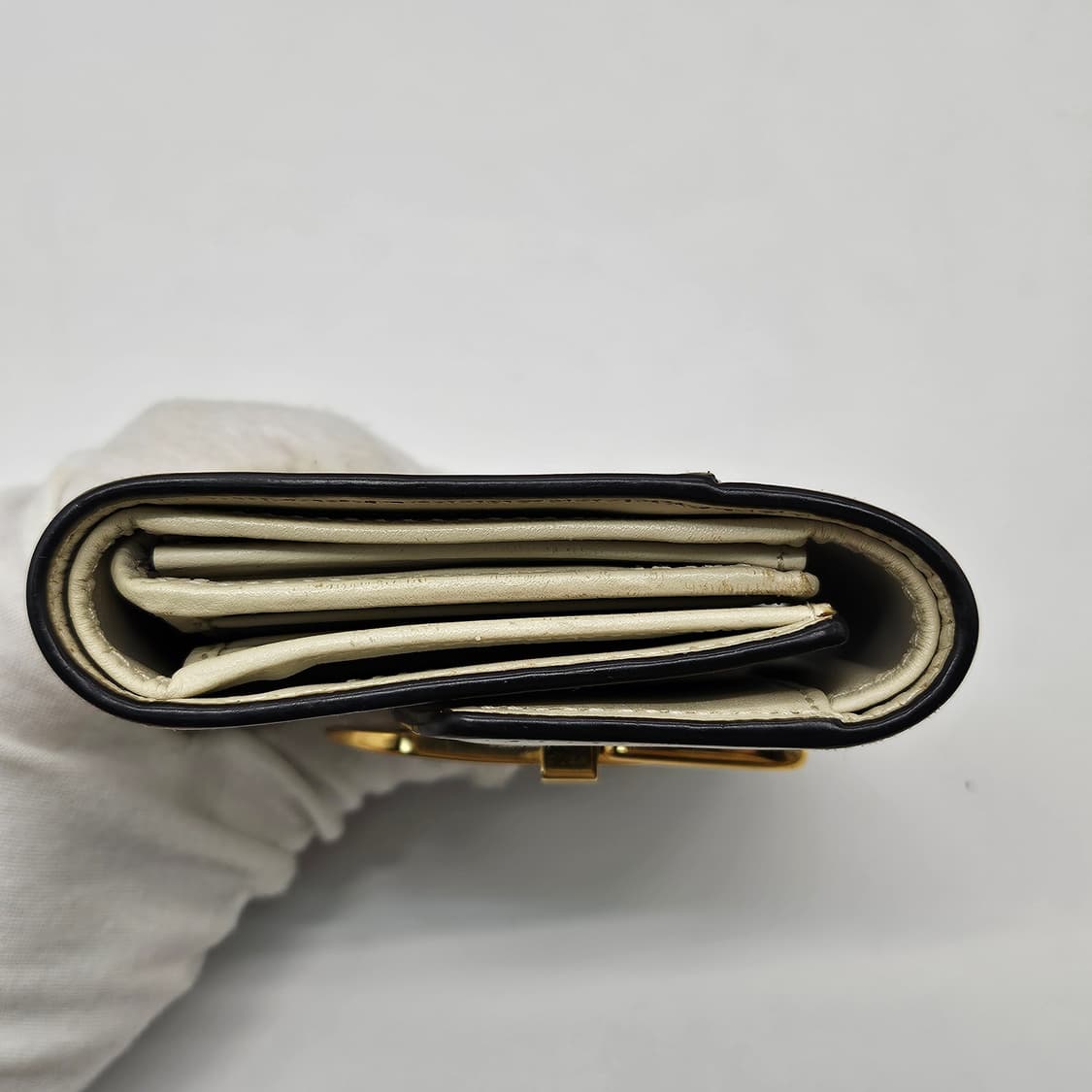 정품 구찌 실비 반지갑 상품이미지7