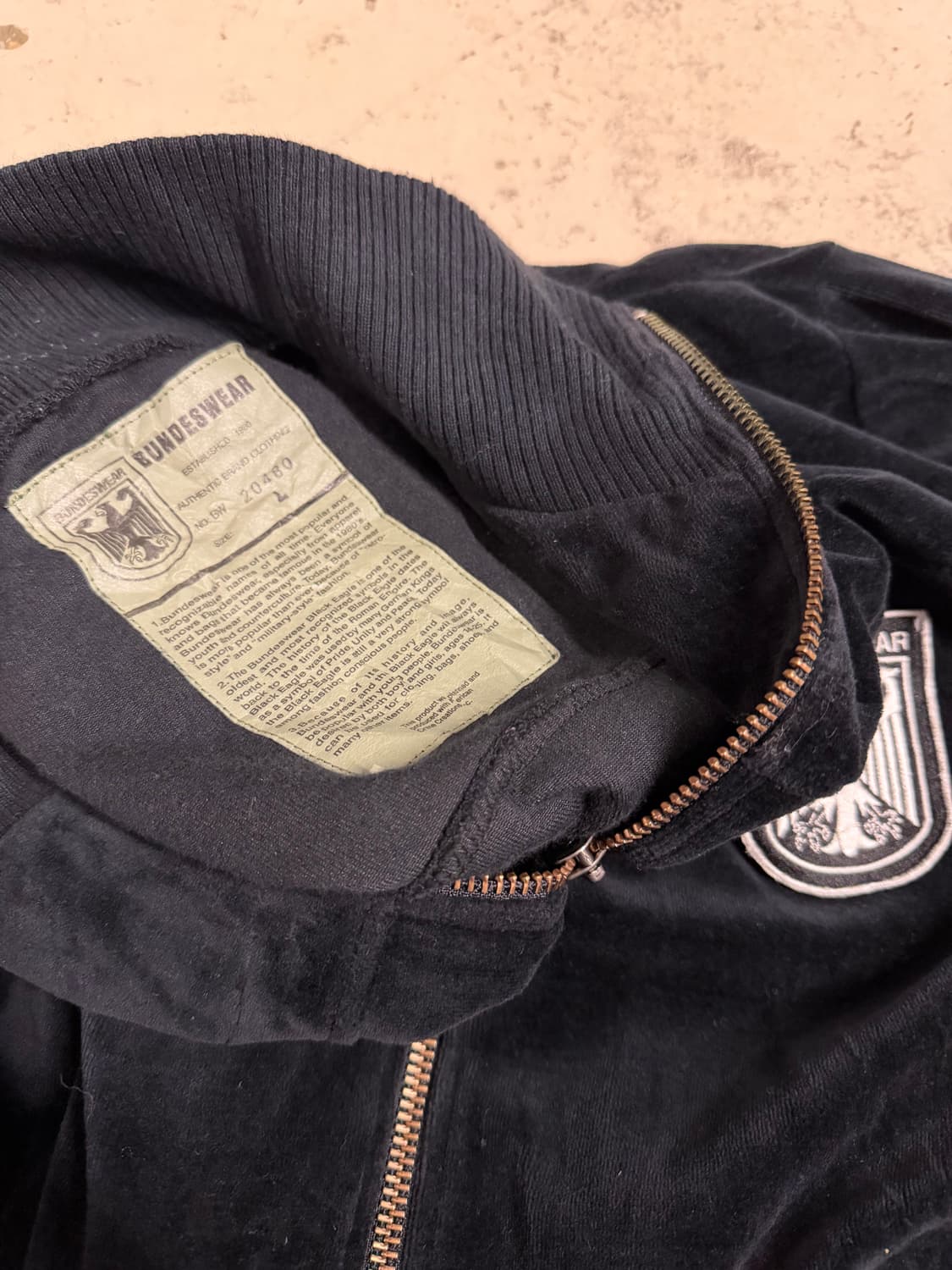 patch point velvet high-neck zip-up 상품이미지10