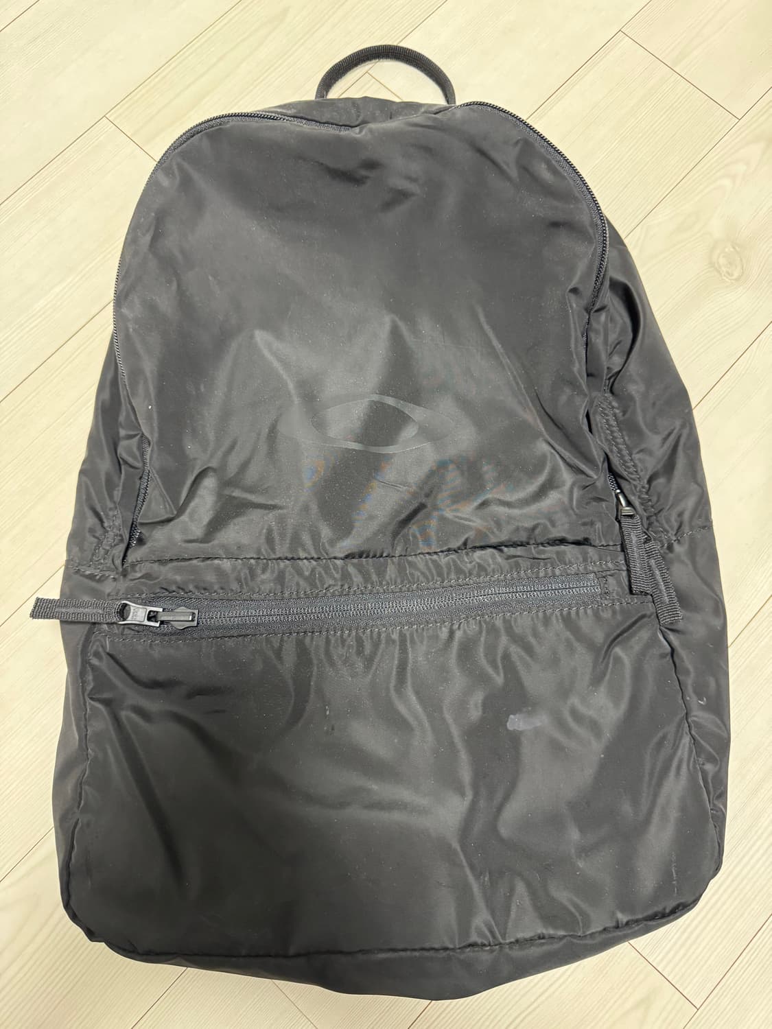 오클리 패커블 백팩 블랙 상품이미지1