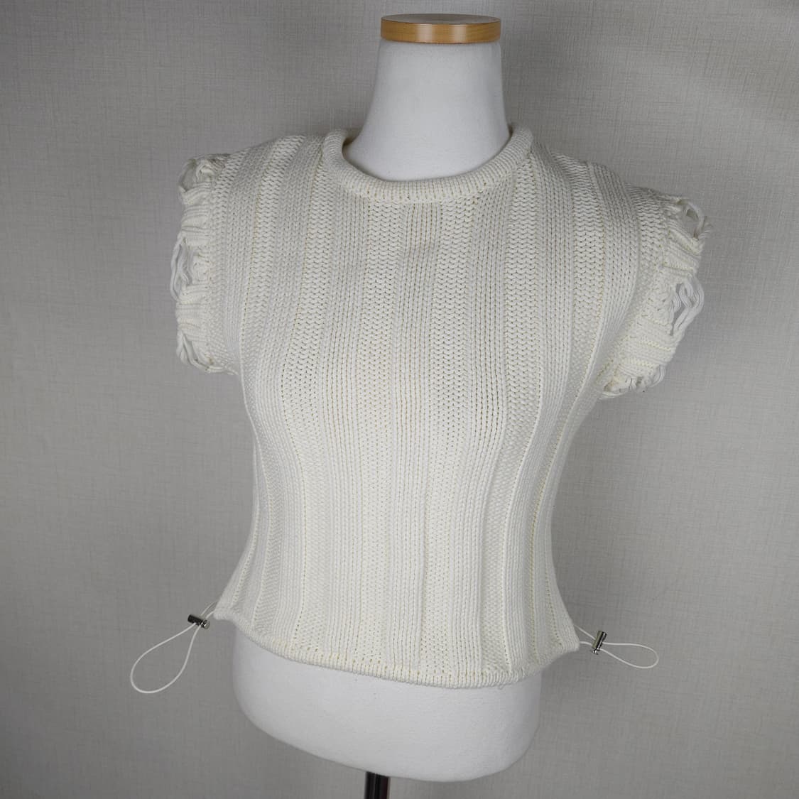 (새상품)자라 크롭 니트조끼 여성55사이즈  상품이미지1