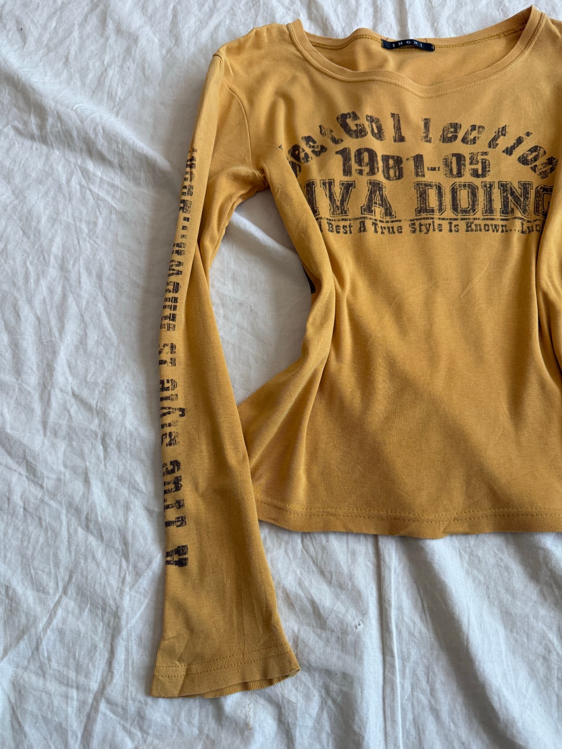 잉그니 머스타드 와투케 y2k 00‘s 딱붙 롱슬리브 상품이미지3