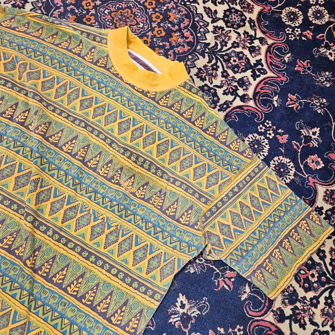 다커스(Dokers) 90's Vintage 보헤미안 박시 티셔츠  상품이미지3