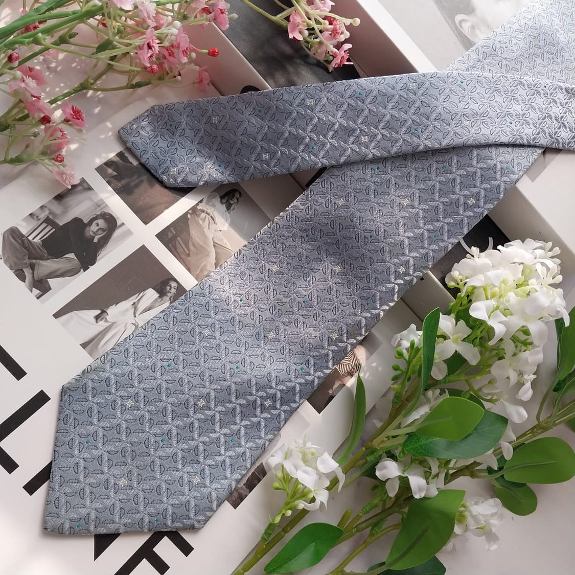 셀린느 실크 트리오페 전체 자수 패턴 넥타이 9.2cm B등급 K2278 상품이미지2