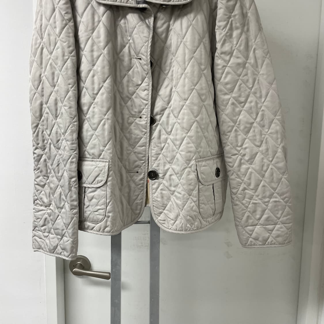 버버리 퀄팅 자켓 XXL 상품이미지3