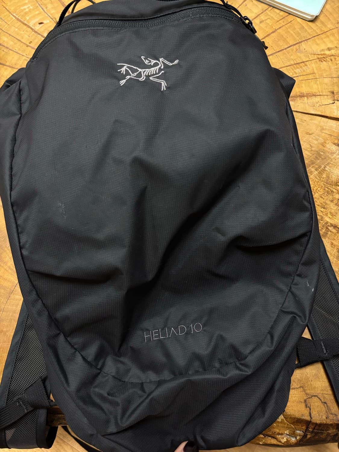 아크테릭스 헬리아드 10 백팩 블랙 상품이미지2