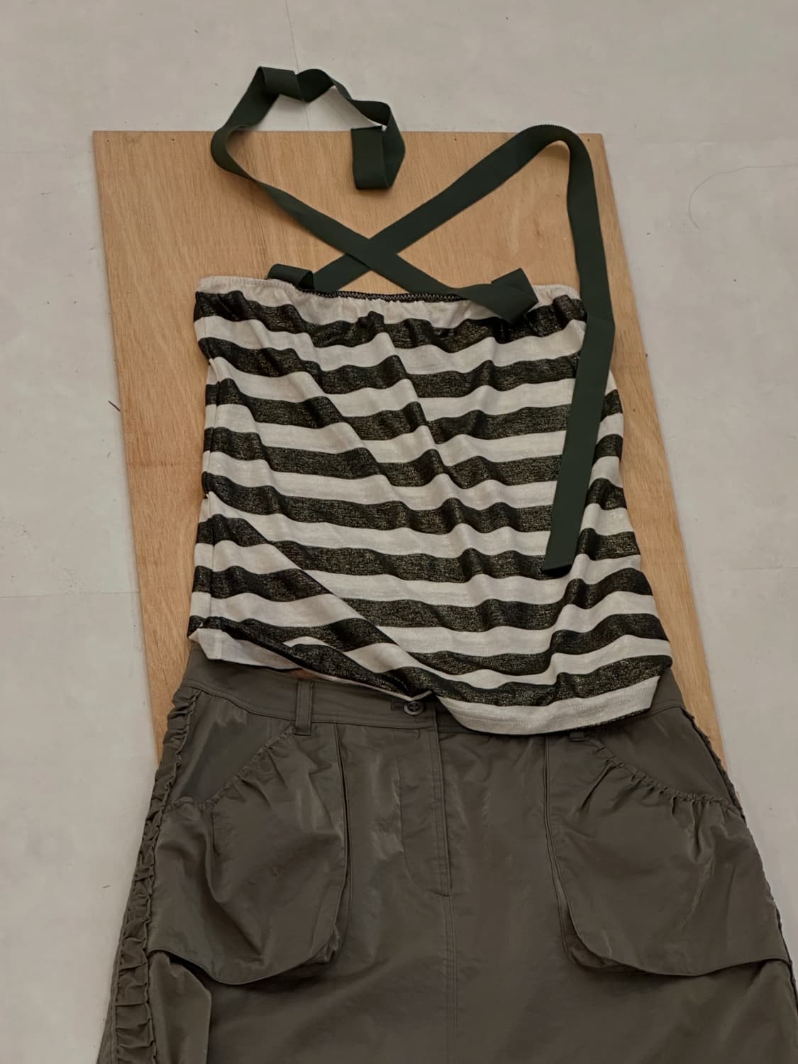 [LOSICARIE] string green halter tube top 상품이미지3
