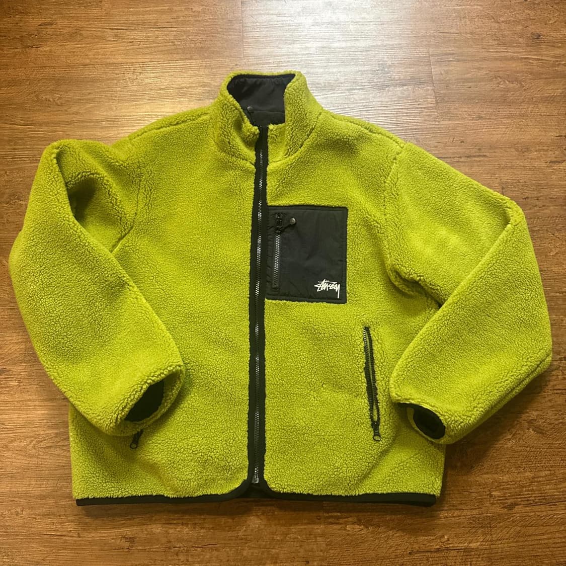 스투시 쉐르파 리버시블 재킷 모스 그린 상품이미지1