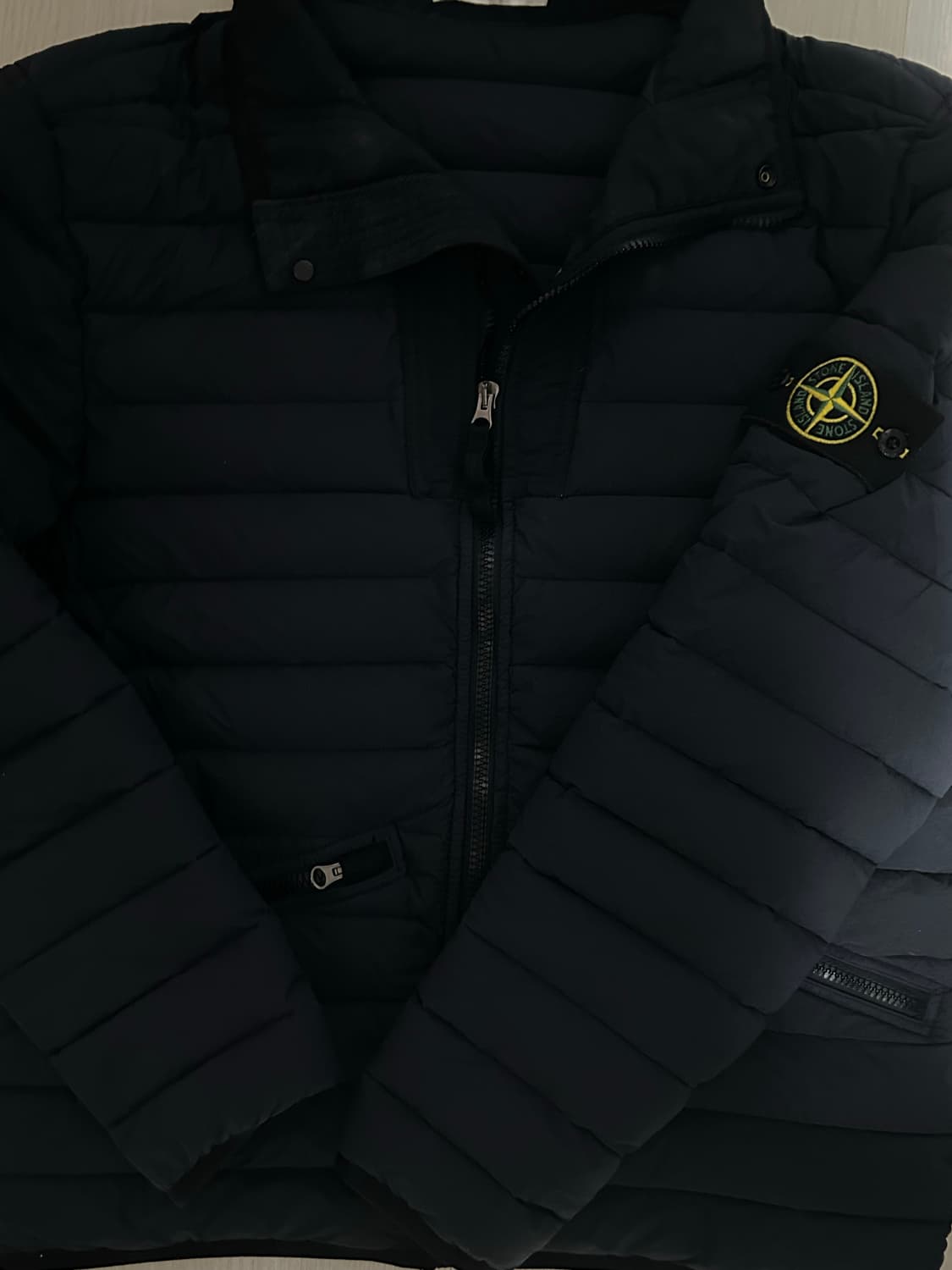 스톤아일랜드 룸우븐 경량패딩 상품이미지2