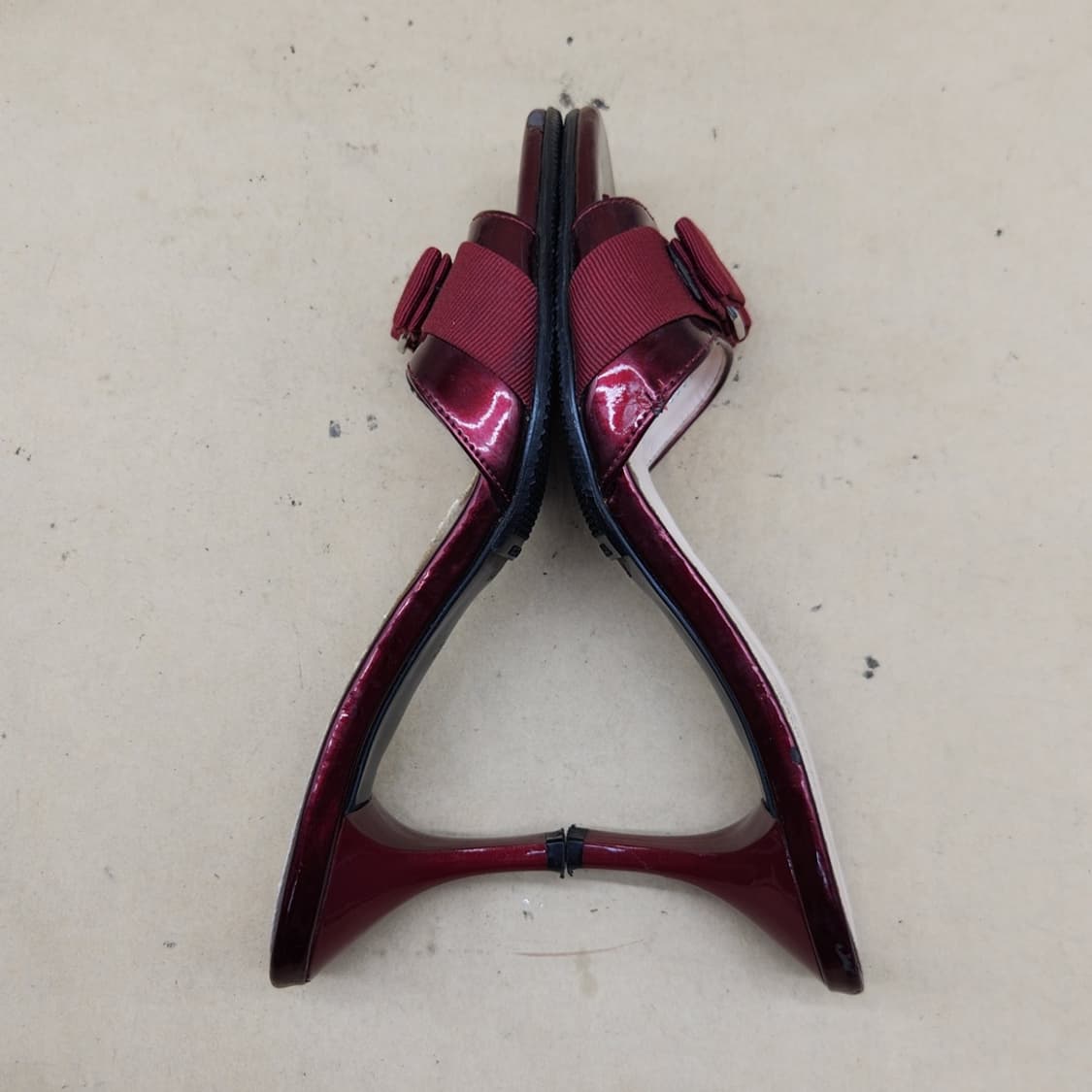 페라가모 글로리로쏘 여성힐슬리퍼37.5 245굽8 상품이미지5