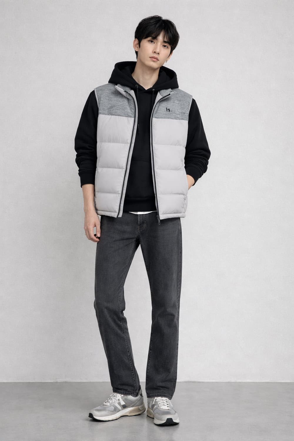 헤지스 골프(HAZZYS GOLF) 배색 구스다운 패딩 베스트 상품이미지1