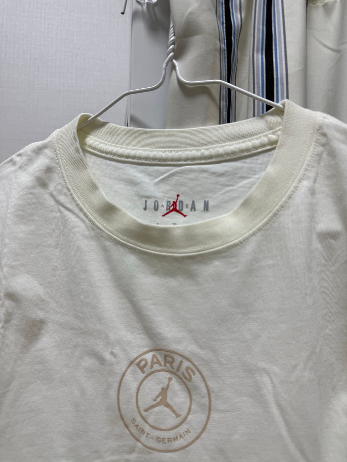 조던 x 파리 생제르맹(PSG) 콜라보레이션 로고 티셔츠 XL 상품이미지2