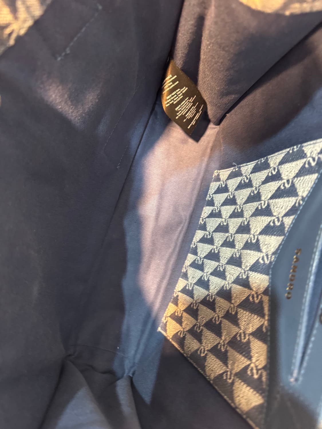 산드로 토트백 상품이미지8