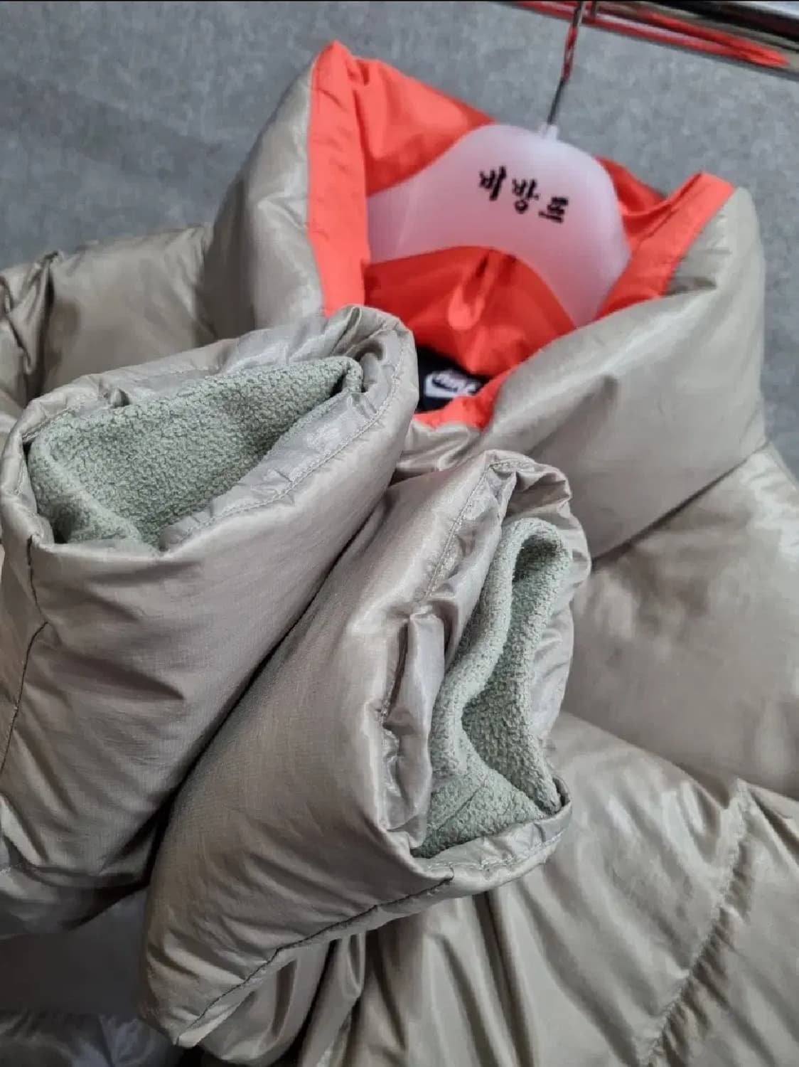 여성 M 나이키 덕다운 패딩 상품이미지3