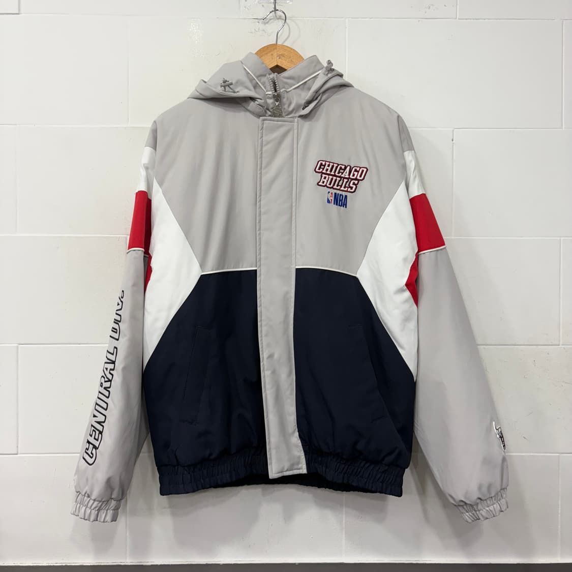 NBA 시카고불스 빅로고 누빔점퍼 상품이미지1