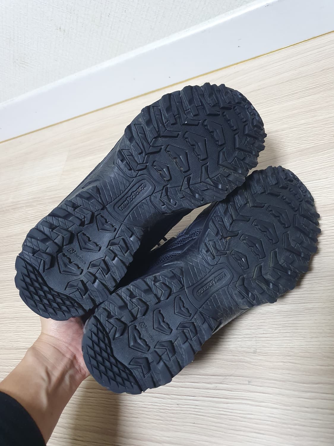 뉴발란스 610 트리플 블랙 운동화 260 상품이미지7