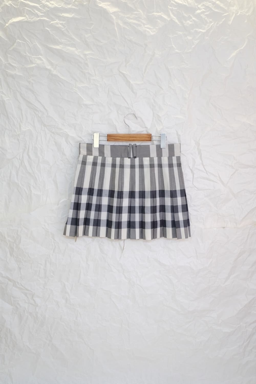 BURBERRY double button pleats wrap skirt 상품이미지3