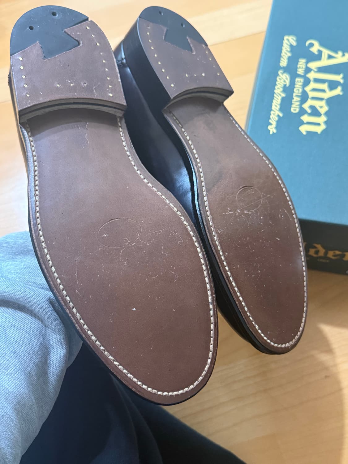 알든 96948 8.5D 버건디 코도반 로퍼 상품이미지2