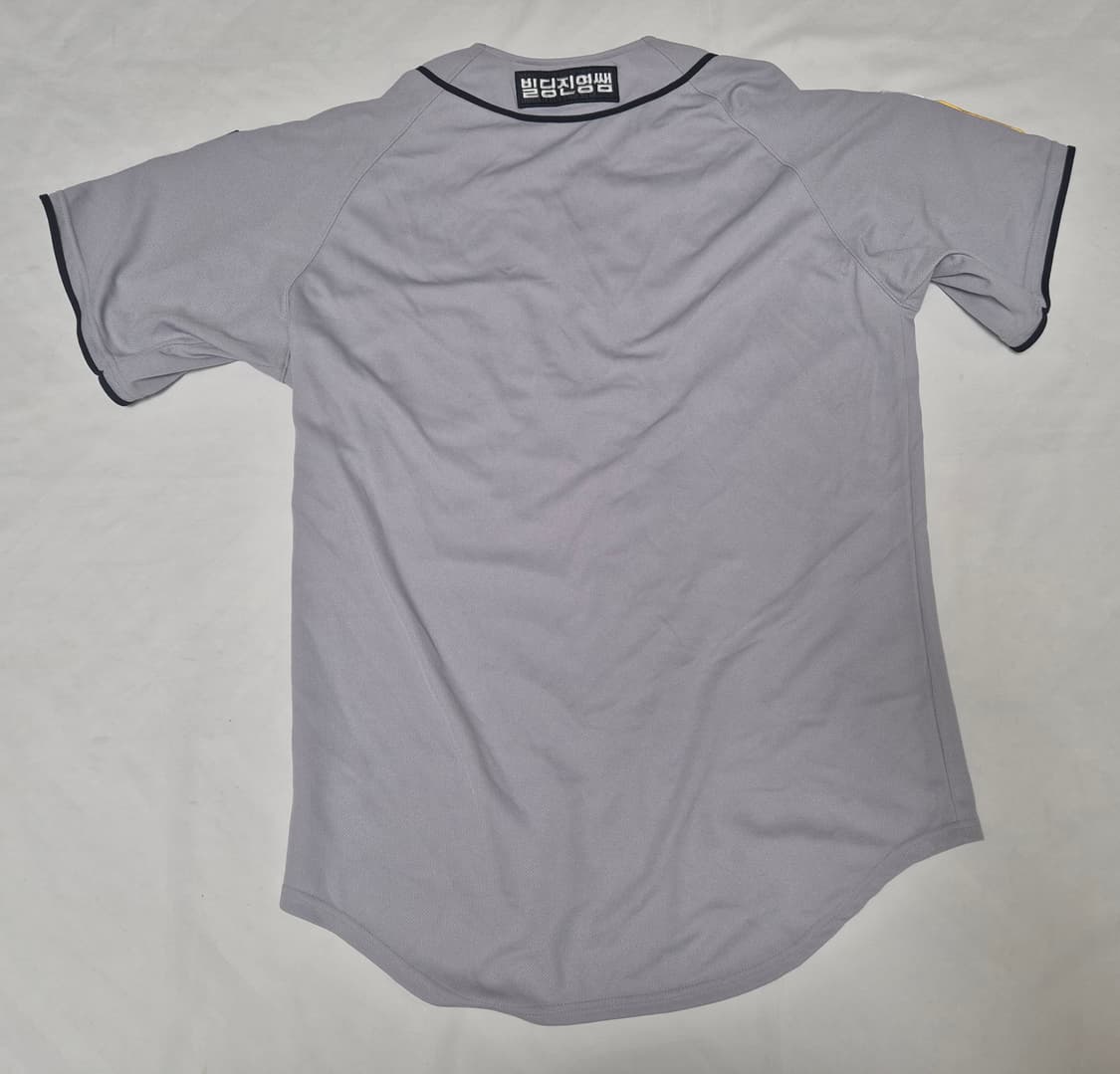 KT 위즈 그레이 데이 노마킹 유니폼 팝니다  상품이미지2