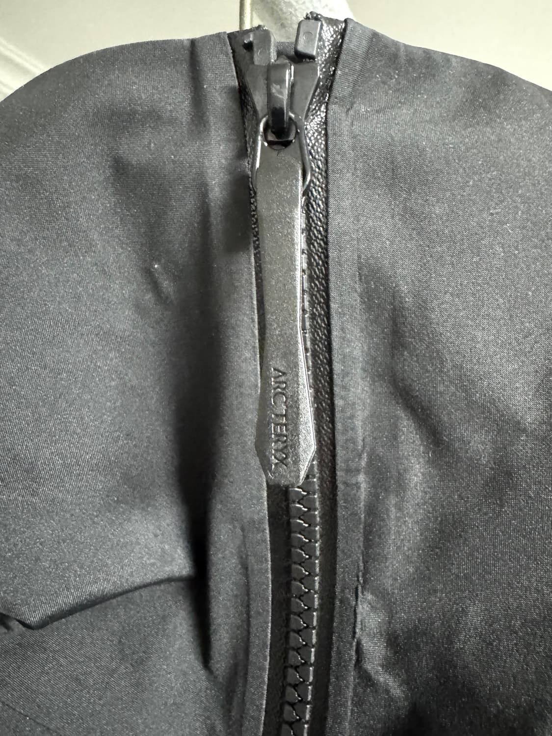 아크테릭스 베타 SV 블랙 M 팝니다 상품이미지3