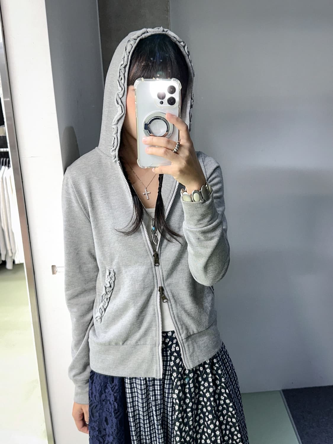 frill point gray cotton zip hoody 상품이미지1