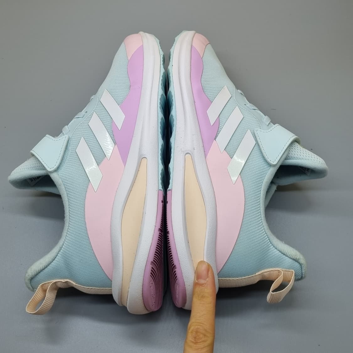 아디다스 코르타런 아동운동화240 상품이미지5