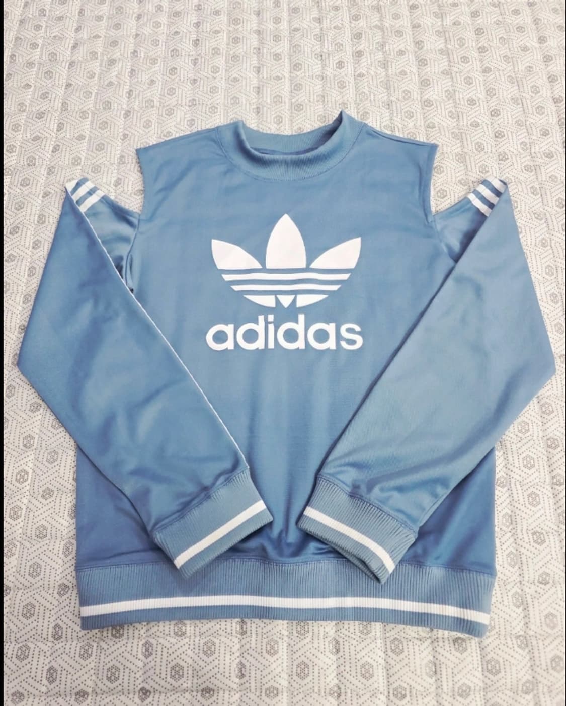 아디다스 콜드 숄더 트레포일 스웻셔츠~55 상품이미지3