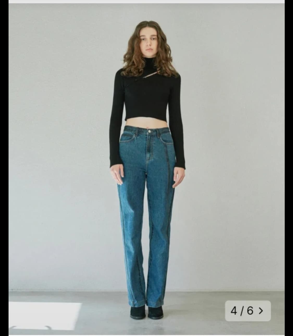 다이애그널 폴로넥 버튼 니트 탑 상품이미지4