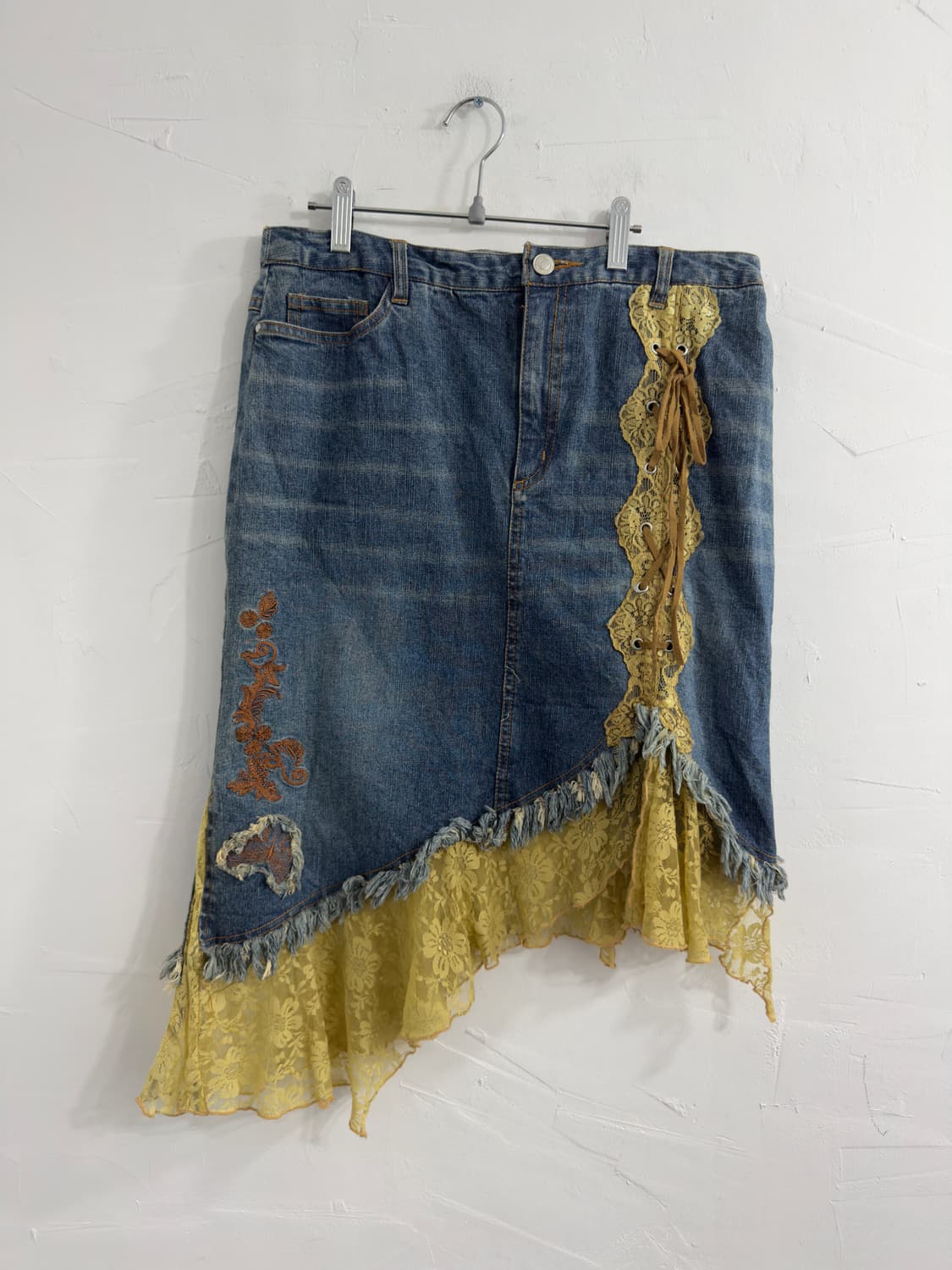 lace eyelet detail denim skirt 상품이미지4